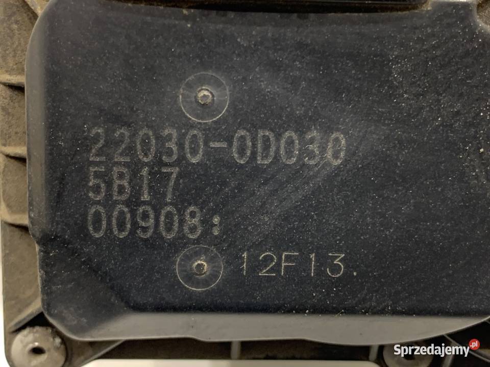 PRZEPUSTNICA TOYOTA COROLLA E12 220300D030 18