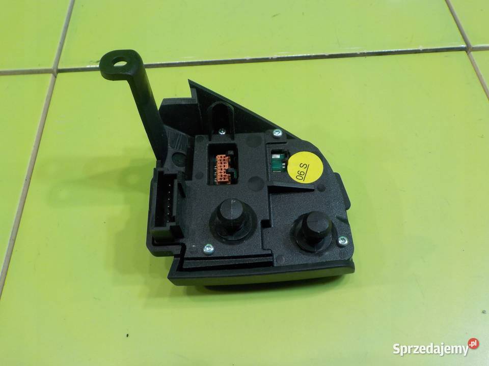 SEAT LEON II LIFT 16 TDI 10r HB 5D przelaczniki Suków sprzedam