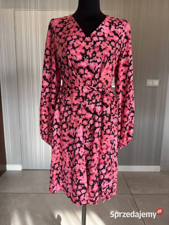 Sukienka do kolan Sosnowiec