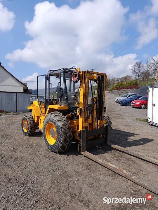 Wózek widłowy JCB 930 Wózek widłowy terenowy JCB Limanowa