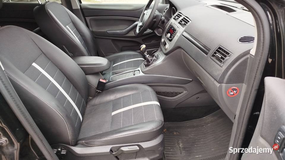 Ford Kuga 4x4 Niski Przebieg Wyposażony Samochody osobowe