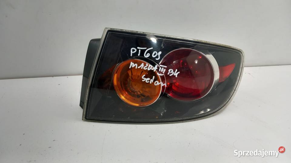 MAZDA 3 BK SEDAN LAMPA TYŁ PRAWA Zbierkowo
