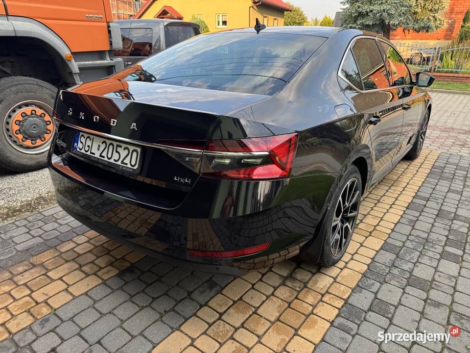 Skoda SUPERB 4x4 bezwypadkowa zadbana 190KM Toszek