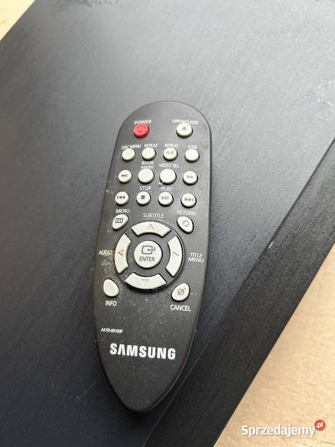 Odtwarzacz DVD Samsung DVDP390XEO pilot Wrocław