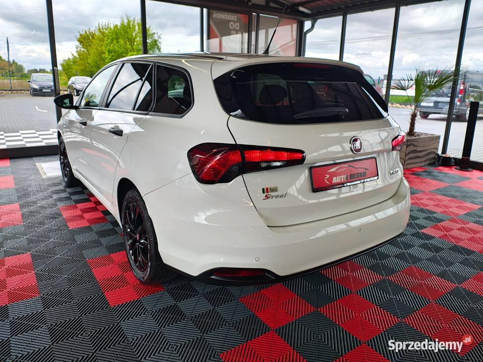 Fiat Tipo 2019r 14Benzyna Niski Przebieg Zadbany Zarszyn