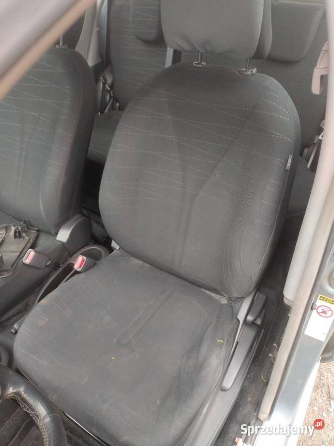 Środek Kpl Toyota Yaris II 5 Drzwi Wysyłka Elbląg