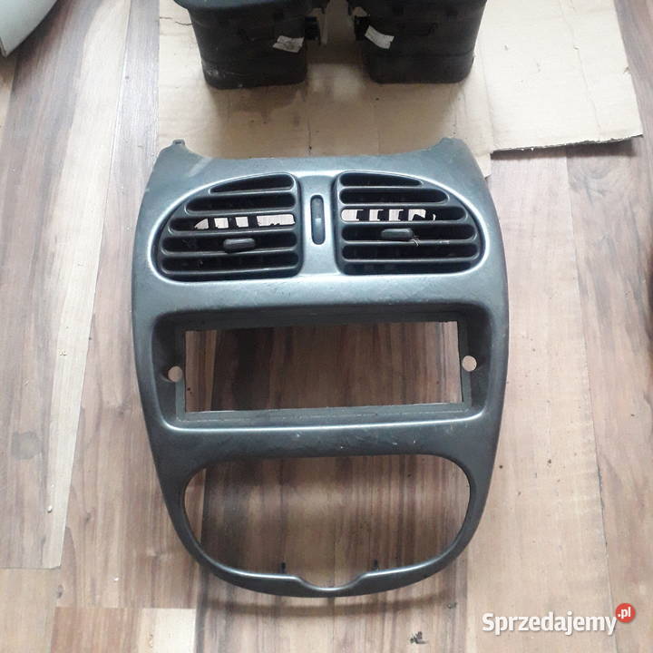 Kratki nawiewu Peogeot 206 Hatchback
