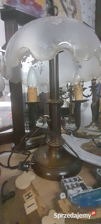Lampa na komodę Oleśnica
