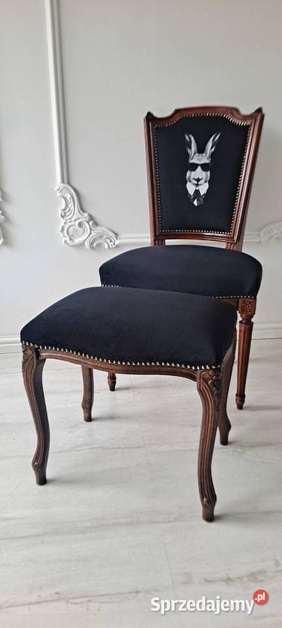 Stylowe krzesło królik pufa Ludwik Loft Medalion