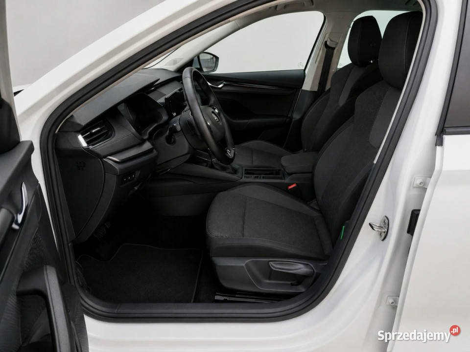 koda Octavia 2023 Salon Polska 1Właściciel ledy światła przeciwmgielne Białystok