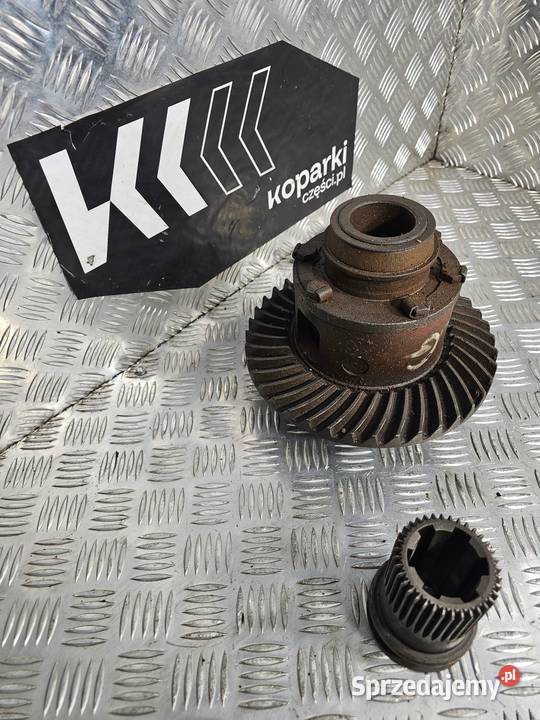 Dyferencjał z kołem talerzowym Case 580G K260499