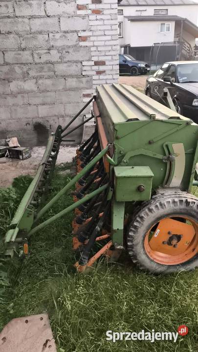 Siewak amazone d8 30super 3m mazowieckie Stara Kornica sprzedam