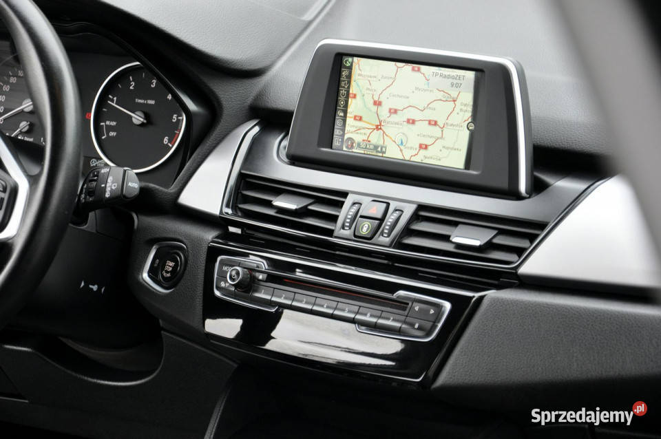 BMW 218 20D 150 gniazdo USB mazowieckie Węgrów