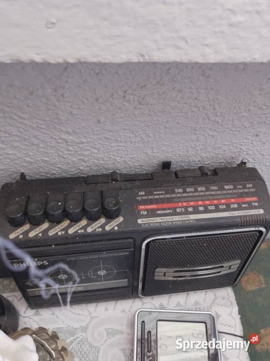 Sprzedam telefony Nokia i radiomagnetofon Pozostałe sprzedam