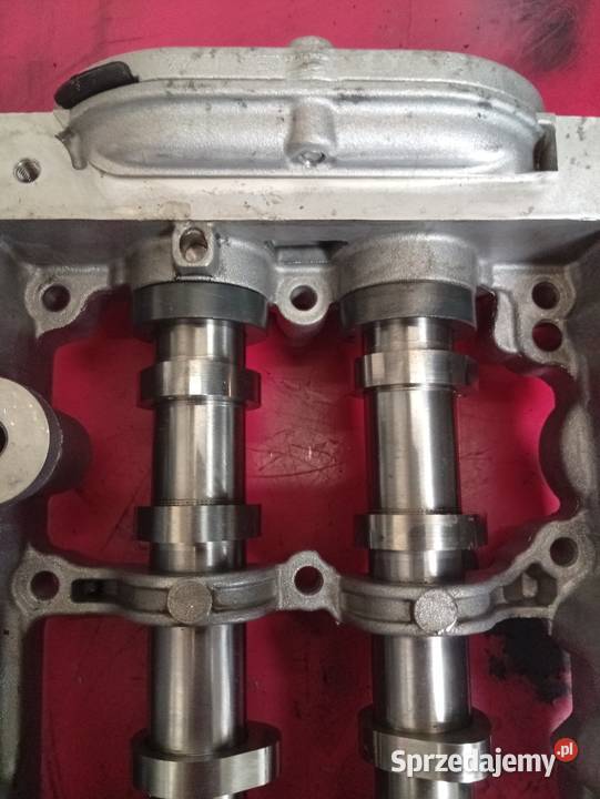 04L103308B wałki rozrządu