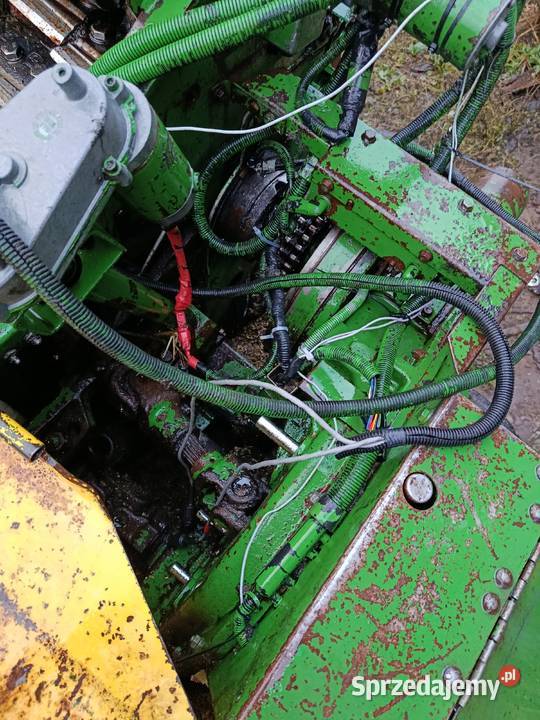 Gardziel sieczkarni John Deere 671068106910 łódzkie Godynice