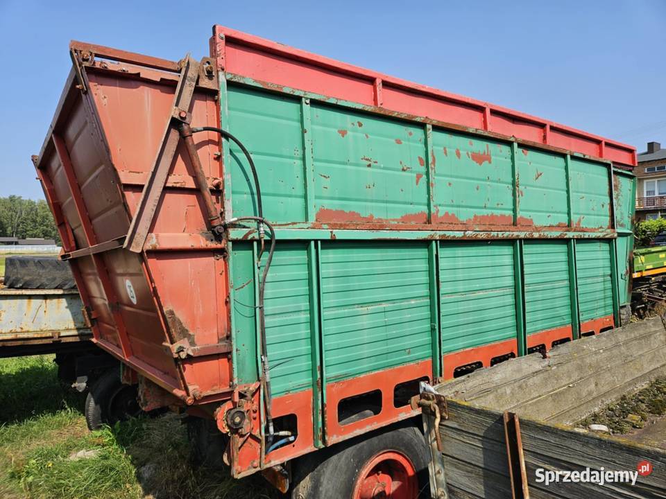 Przyczepa obiętościowa Fortschrittwywrot Bełchatów