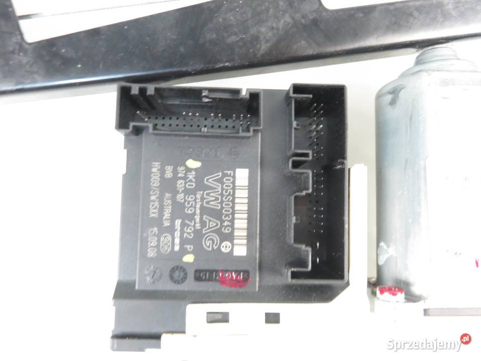 PODNOŚNIK SZYBY PRAWY PRZEDNI VW CC 1K0959792P osobowe Mechanizmy opuszczania szyb Wyposażenie wnętrza sprzedam