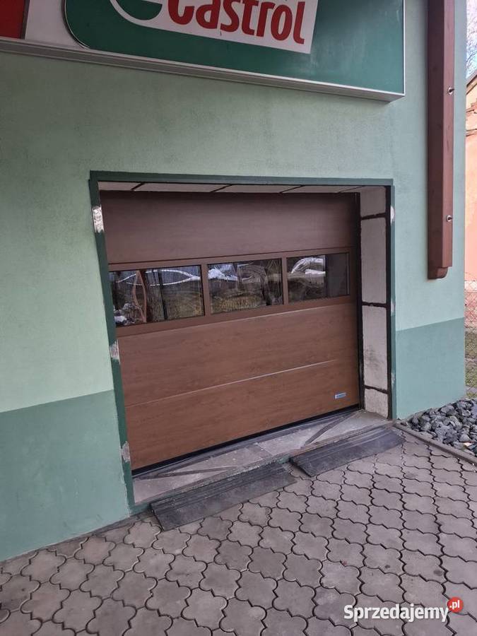 Bramy garażowe przemysłowe drzwi panelowe garażowa małopolskie Nowy Sącz