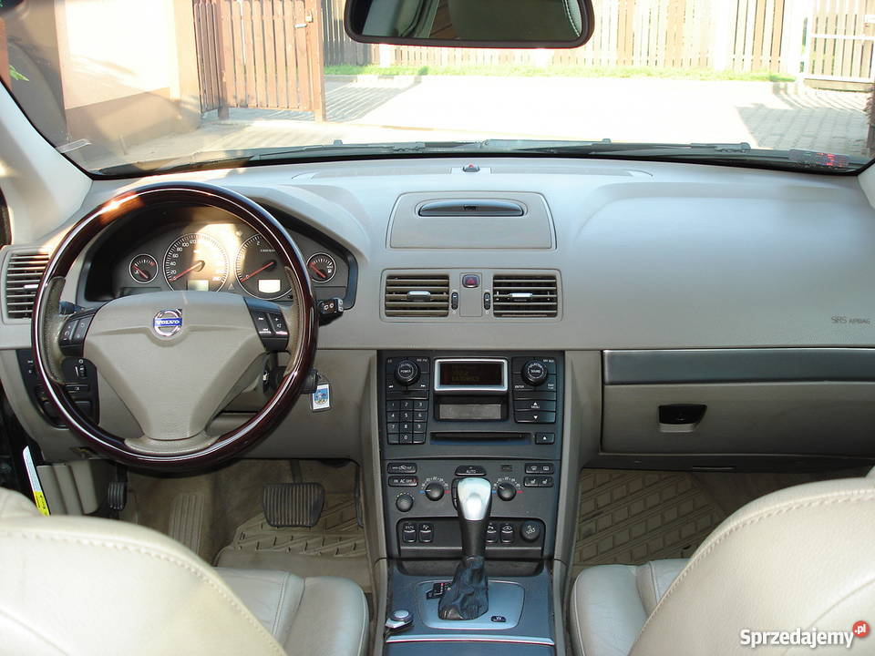 VOLVO XC90 24 diesel automat krajowy Siemianowice Śląskie