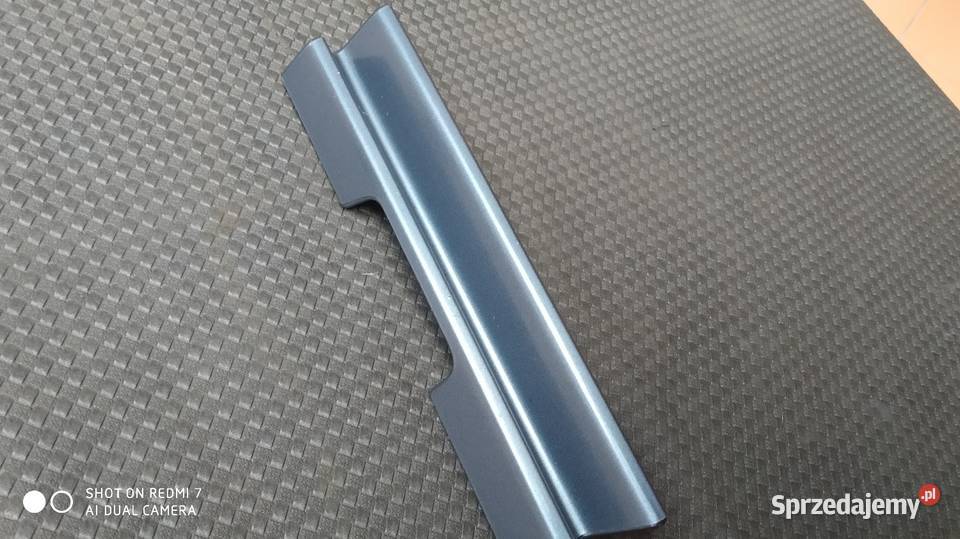 Mercedes 190 W201 zaślepka zderzaka 2018800505 Zderzaki sprzedam