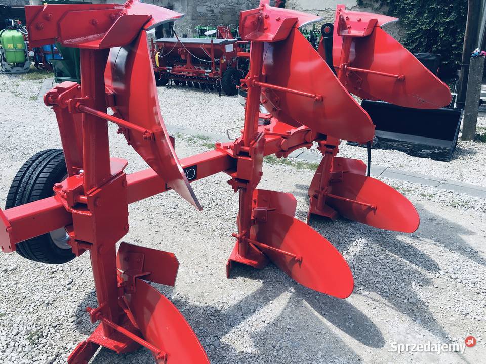 Pług obrotowy REVO 4 awemak DOSTAWA Pasturka