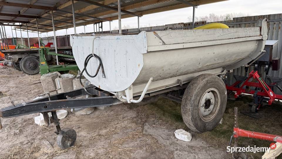 Przyczepa wywrotka jednoosiowa Radomyśl Wielki