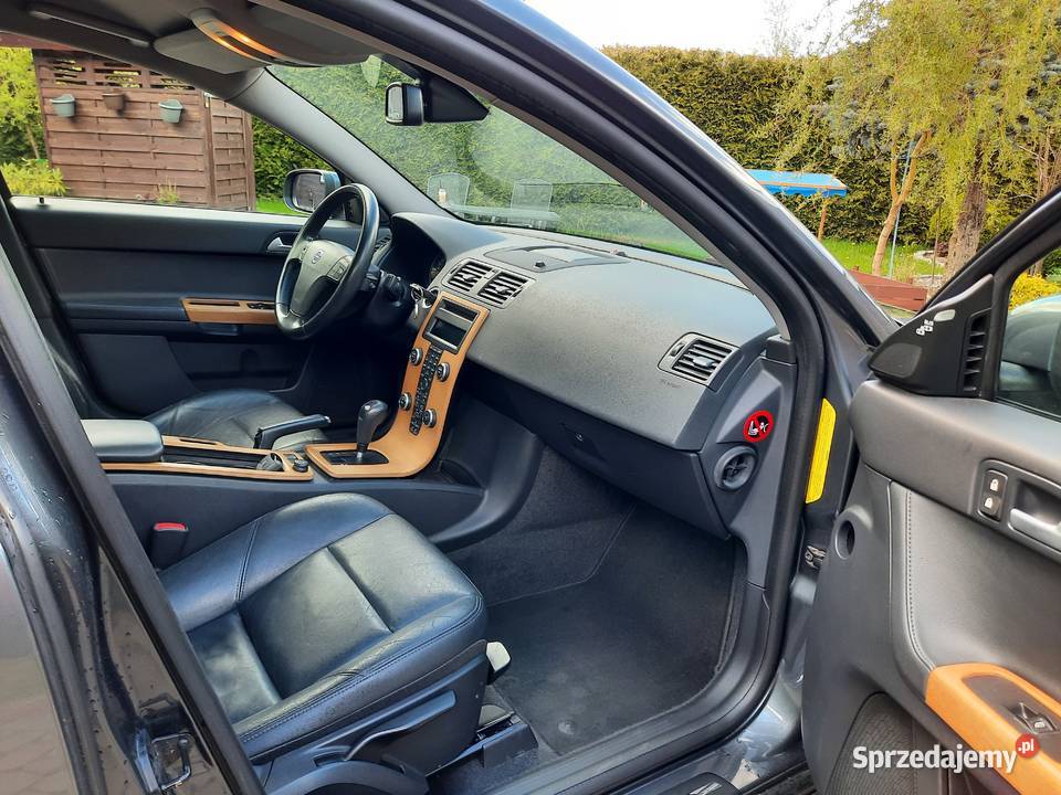 Volvo S40 T5 230 Automat 4x4 Zadbany Rok produkcji 2008 Augustów