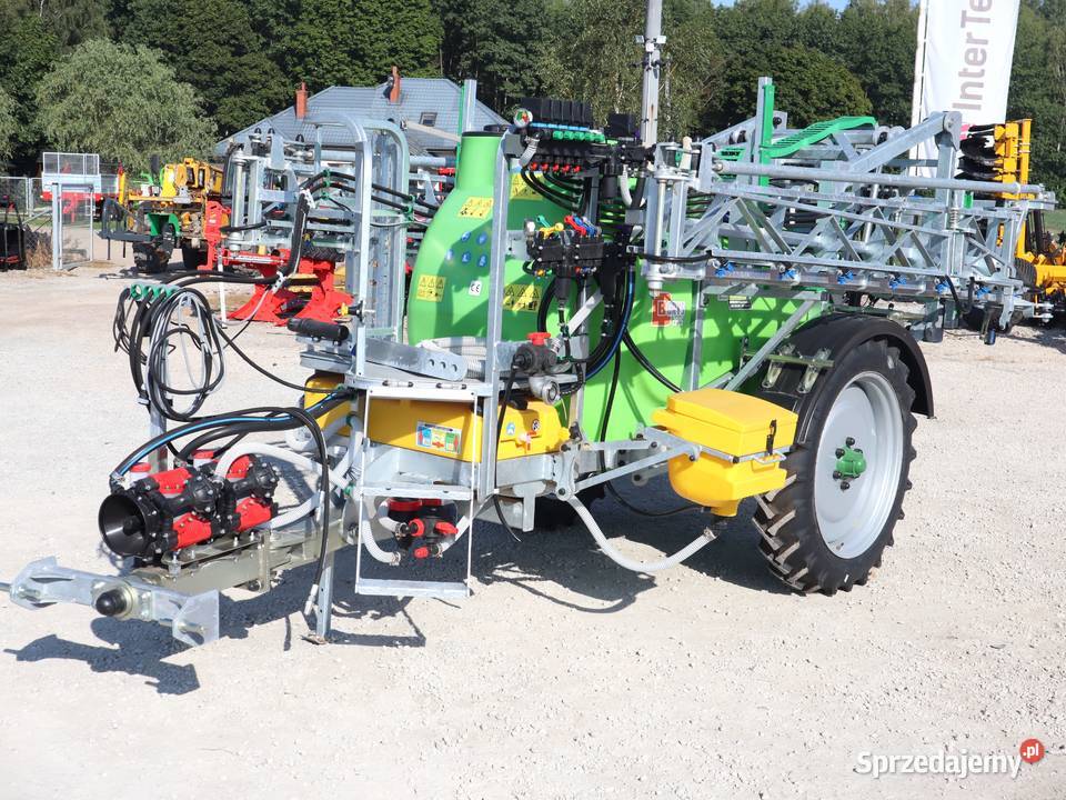 Opryskiwacz Ciągany 2000 l HYDROPAK 15m Biardzki