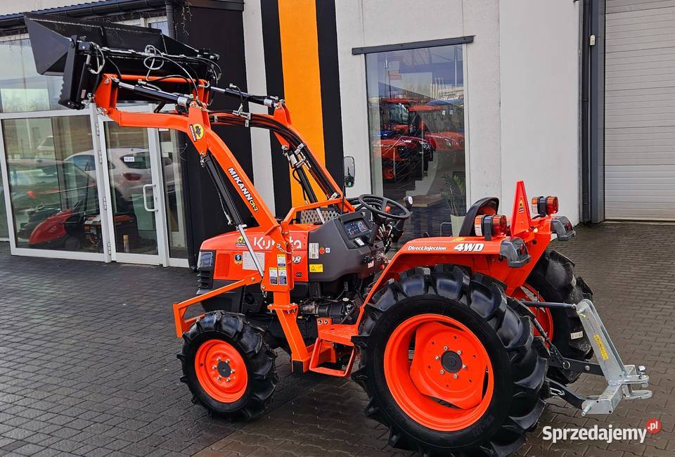Kubota L3408 z ładowaczem czołowym MIKANN CR2 Radomsko