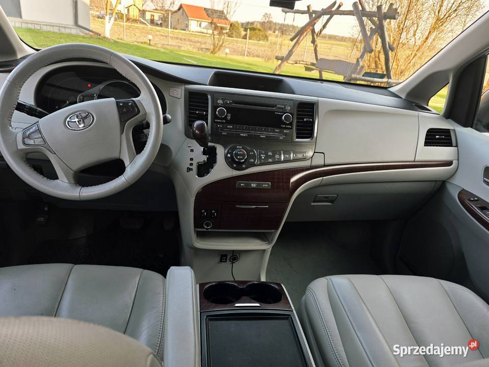 Toyota Sienna 35 V6 XLE Świdry