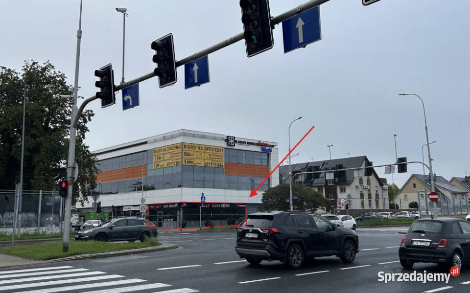 LOKAL USŁUGOWY 135m2 z witryną i parkingiem Wrocław