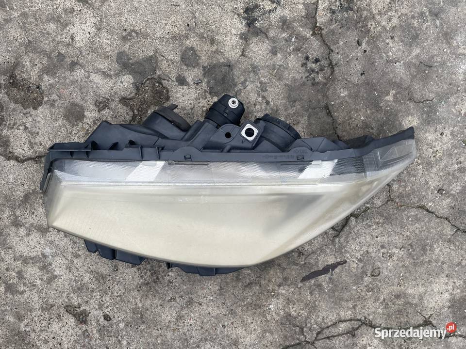Lampa przód lewy Renault Mgane II wielkopolskie Ostrów Wielkopolski