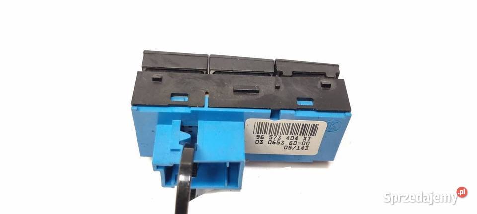 PRZYCISK PEUGEOT 1007 96573404XT osobowe Lipno