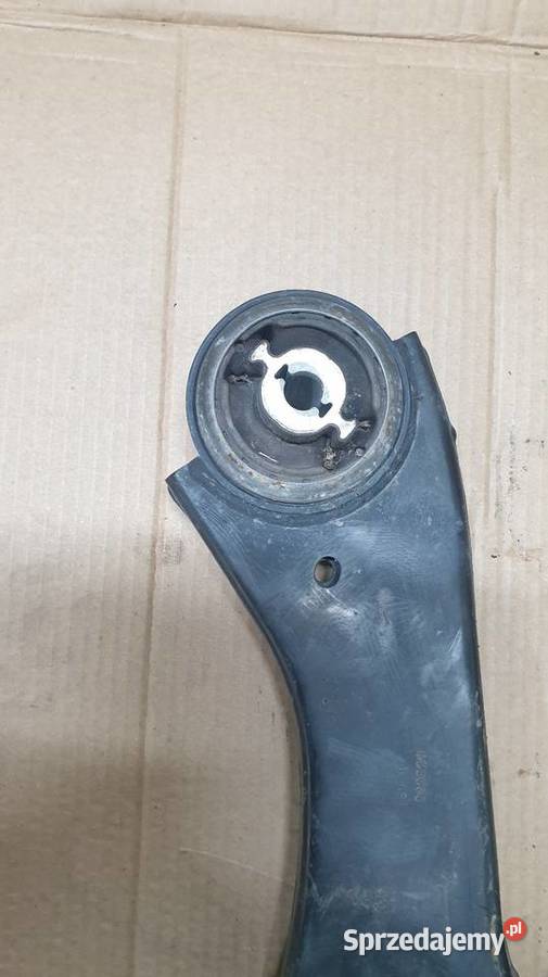 FORD KUGA MK3 15 ECOBOOST 150 WAHACZ PRAWY PRZÓD Rok produkcji 2022 Wahacze Kielce