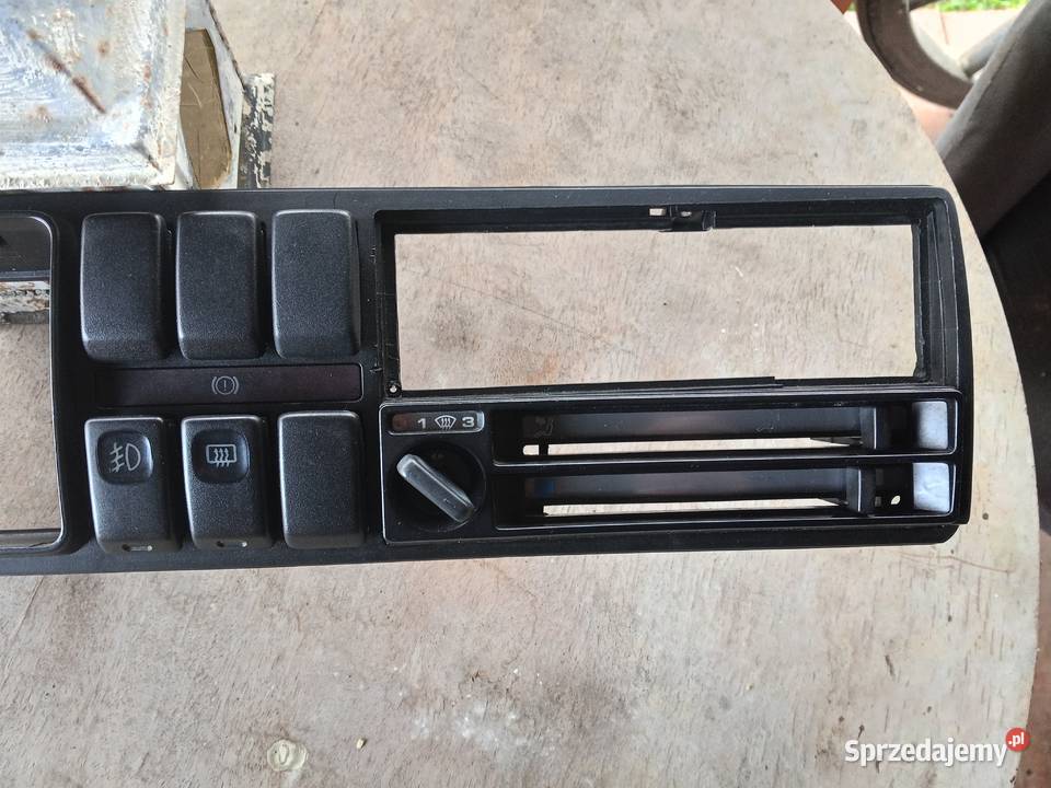 Ramka zegarów obudowa Golf II Jetta MK2 podkarpackie Frysztak