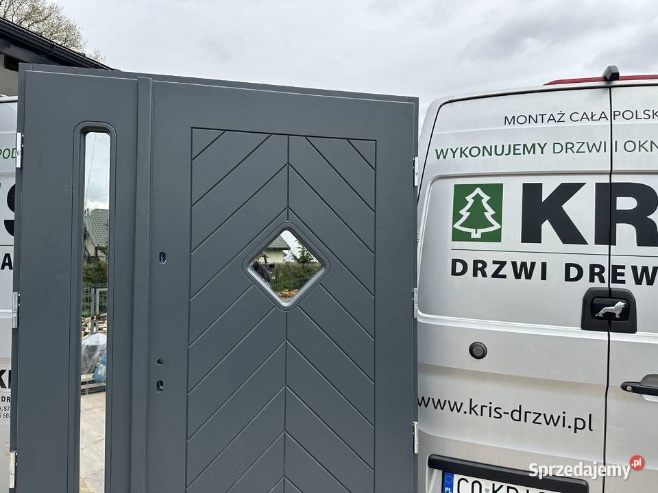 Drzwi zewnętrzne RĘKI drewniane dwuskrzydłowe Grzybno