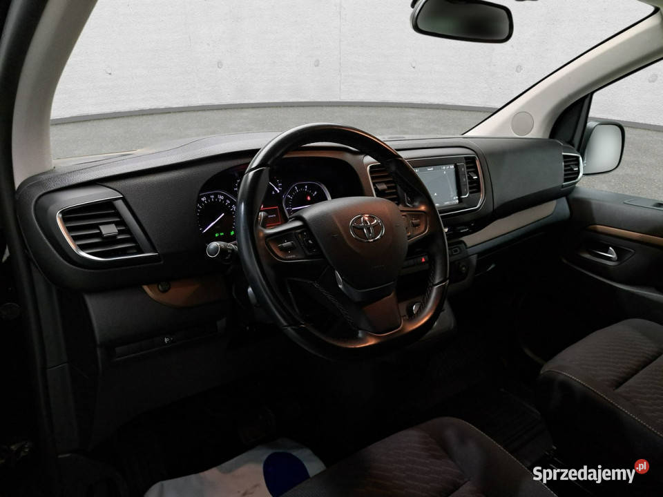 Toyota Proace Verso pełny VAT Komorniki