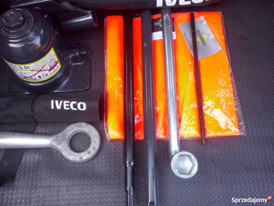 Podnośnik hydrauliczny słupkowy Iveco Daily Połczyn-Zdrój