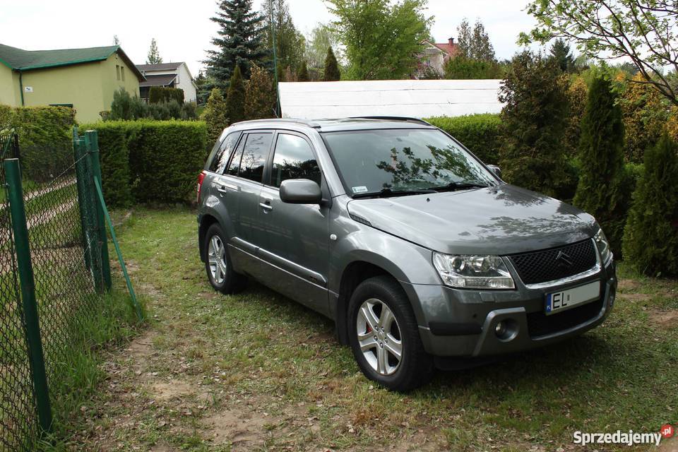 Suzuki Grand Vitara DE LUX 2006 140 Gaz 4x4 2000cm3 Grand Vitara Samochody osobowe sprzedam