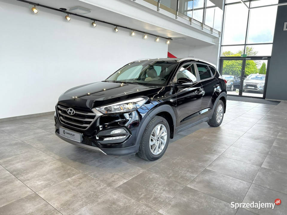 Hyundai Tucson 17CRDI 116 M6 2016 r salon Samochody osobowe Myślenice