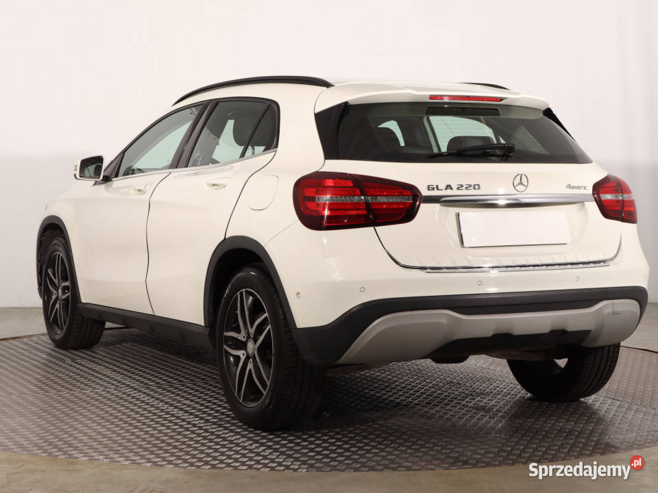 Mercedes GLA GLA 220 4MATIC nieuszkodzony Katowice sprzedam