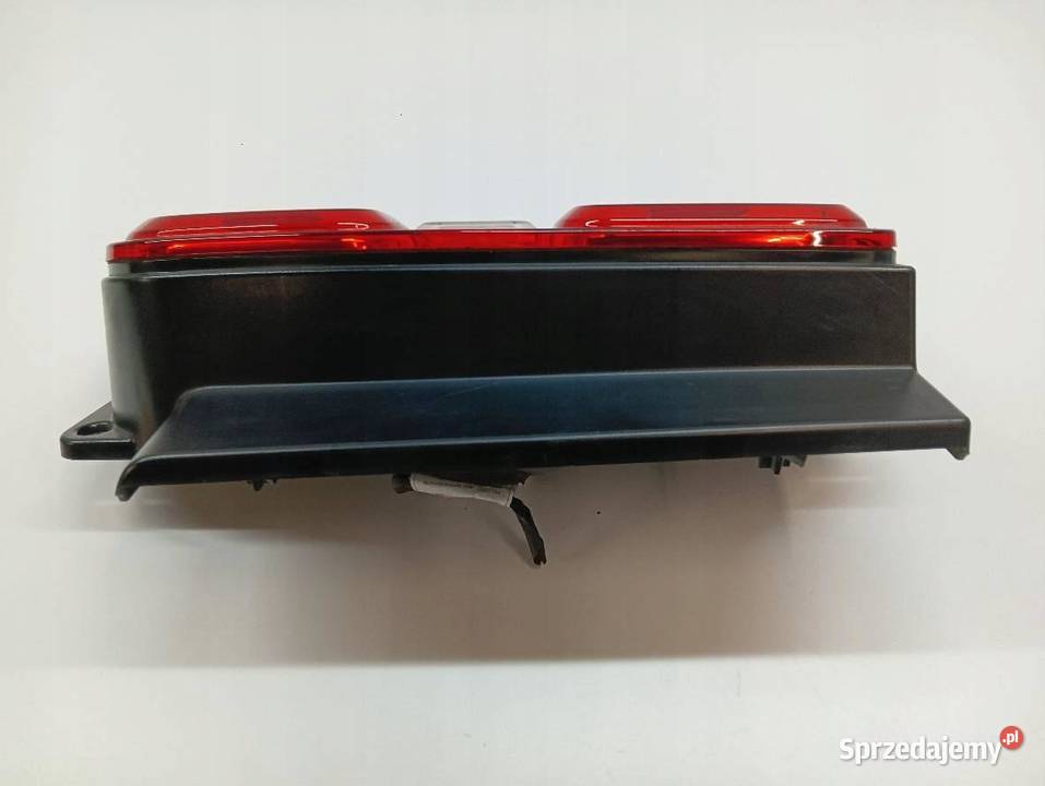 LAMPA TYŁ PRAWA EUROPA 9808243080 Citroen Jumpy