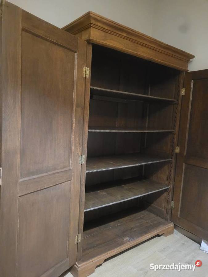 Szafa ubraniowa drewniana dębowa vintage Osielsko