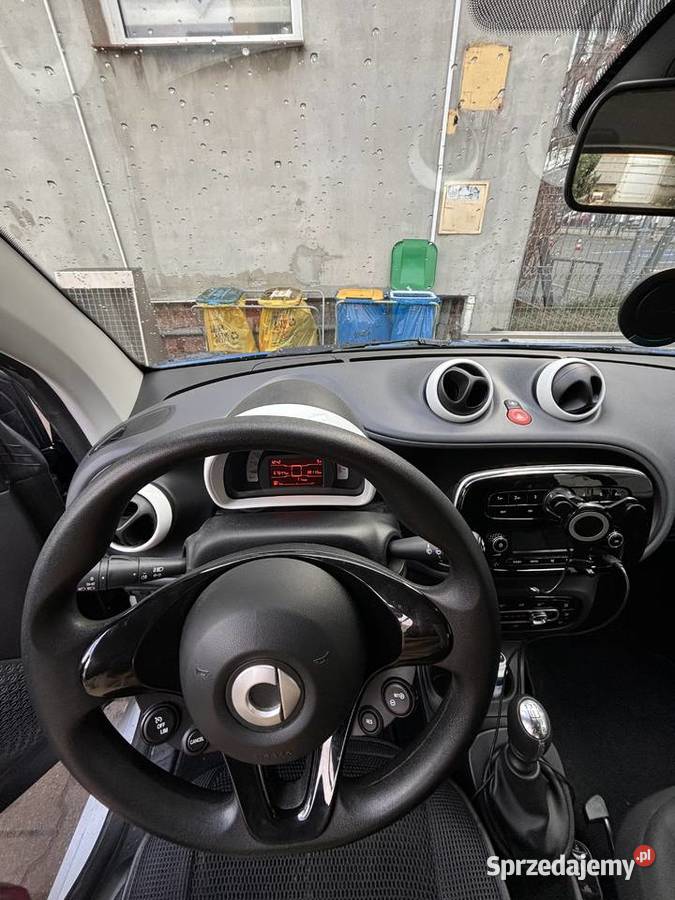 Smart Fortwo Coupe Rok produkcji 2019 dolnośląskie Wrocław