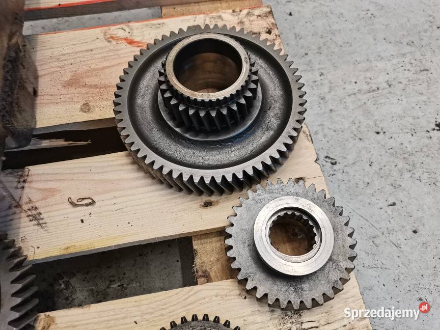 Valtra T213 Versu Obudowa ataku TB0788 wielkopolskie Wilkowo