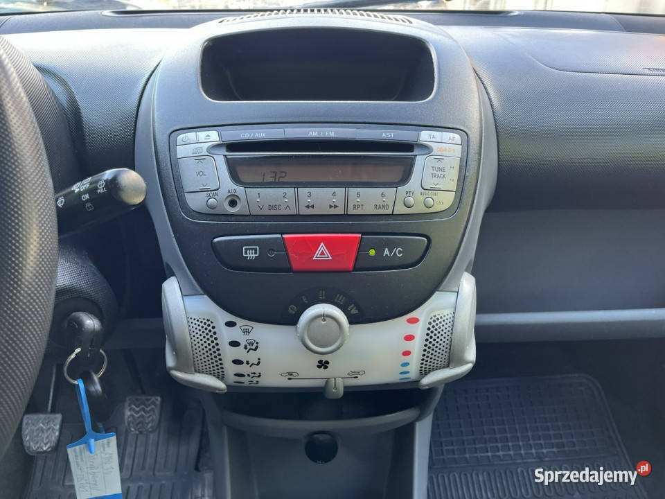 Toyota Aygo 10 Klima El szyby El lusterka czujnik deszczu Częstochowa