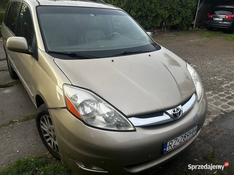 Toyota Sienna 35 bg 3500cm3 Rzeszów sprzedam