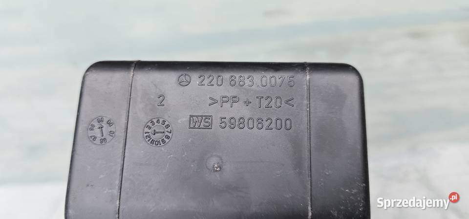 Wkład schowka mercedes w220 2206830075 Wyposażenie wnętrza wielkopolskie Zbąszyń sprzedam