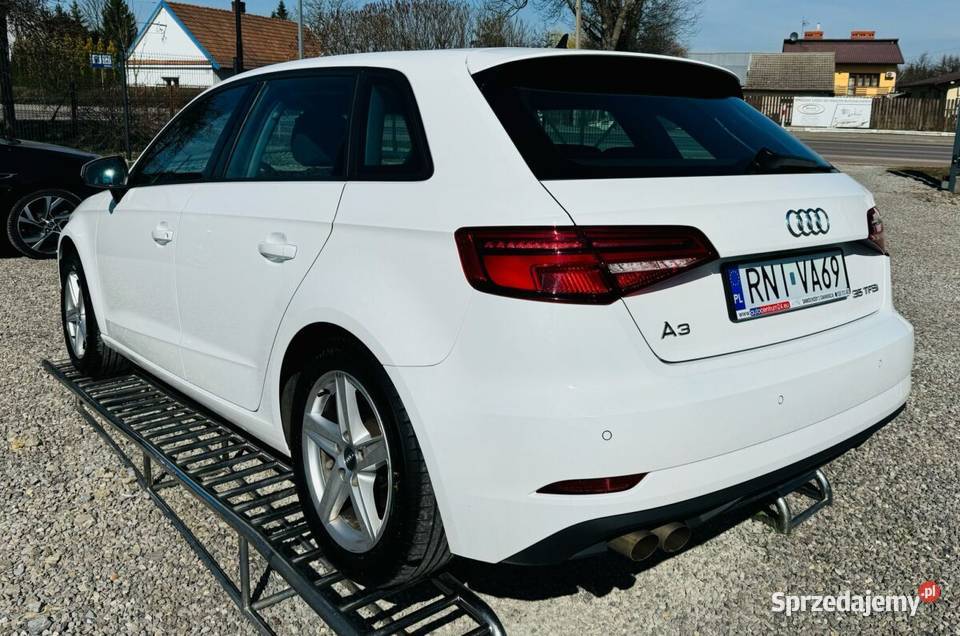 AUDI A3 35 TFSI Sportback S tronic 150 2020r FV benzyna Stalowa Wola sprzedam